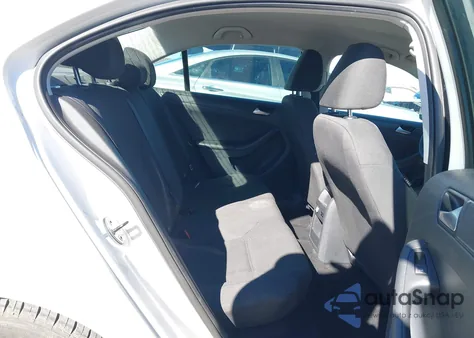 2014 Volkswagen Jetta 2.0L S z USA, uszkodzony, nr VIN 3VW2K7AJXEM376628